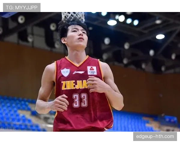 科雷亚展现卓越助攻能力，稳健表现助力球队冲击联赛冠军