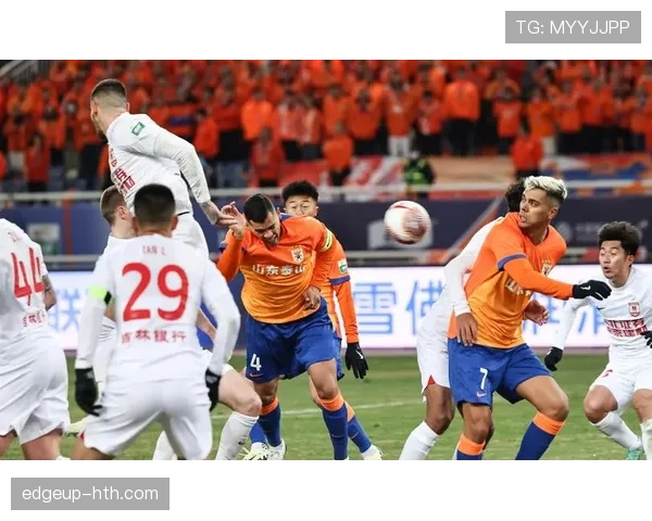 联赛杯激战正酣：传统豪门强势回归，争冠格局再升级