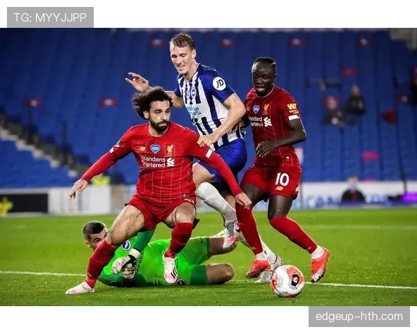 曼城统治英超的背后,是管理层的“完美”还是危机?球迷们已经开始质疑球队战术依赖巨星。 曼城统治英超的背后,是管理层的“完美”还是危机?球迷们已经开始质疑球队战术依赖巨星。